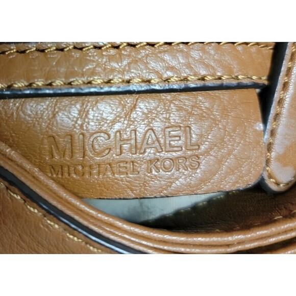 MICHAEL MICHAEL KORS Bedford Tan Leather Flap Crossbody - Picture 8 of 9